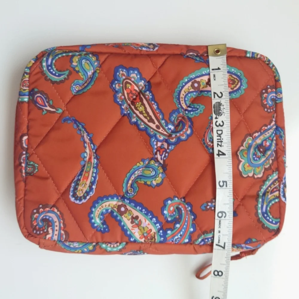 VERA BRADLEY Manor Paisley Essential Cord Organizer Cosmetic Bag Ultralight